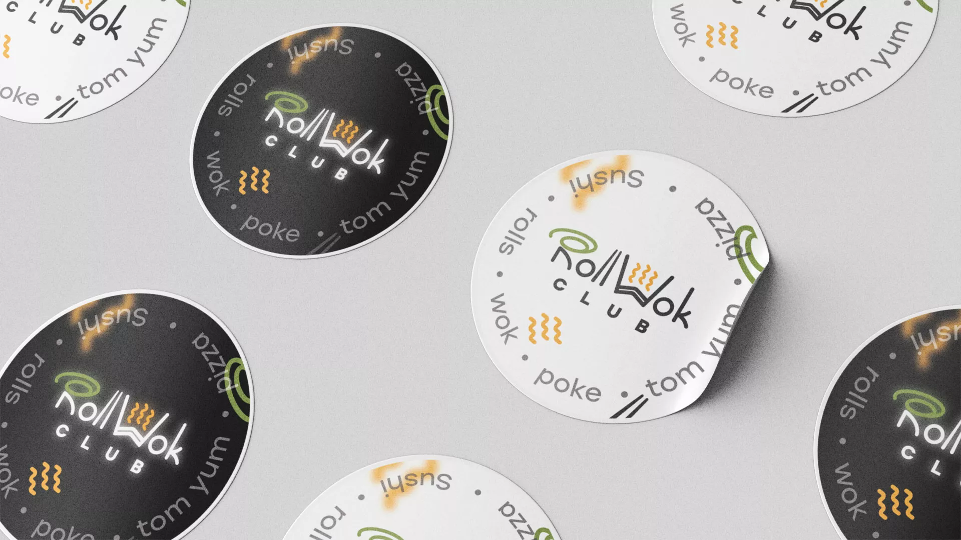 Разработка наклеек для суши-бара «Roll Wok Club» в Тихвине